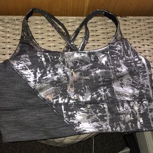 Lululemon sports bra